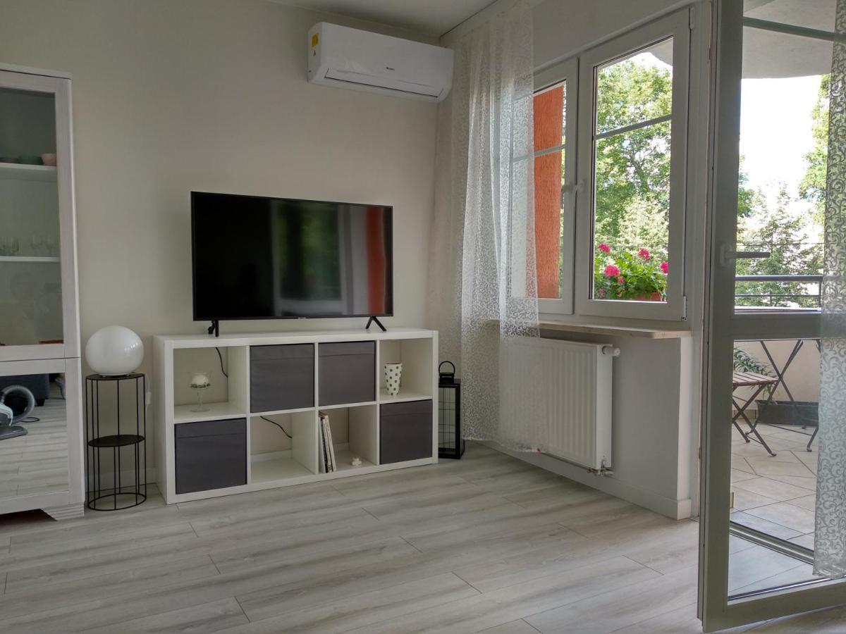 RiC Apart - Apartament Mostowa, centrum Poznań - parking - klimatyzacja Bagian luar foto