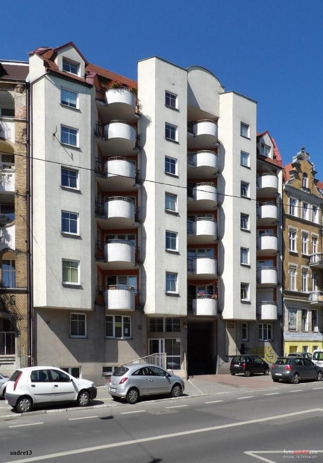 RiC Apart - Apartament Mostowa, centrum Poznań - parking - klimatyzacja Bagian luar foto